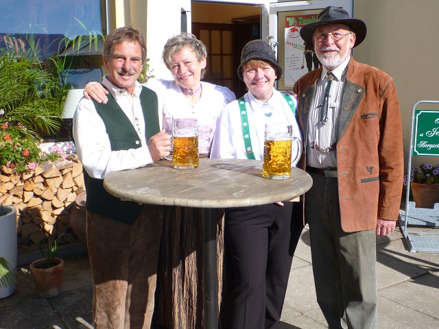 Natürlich gehört die Maß zum Oktoberfest!
