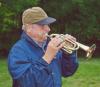 (19) 2009 Nahbarschaftsabend      Unser Hornist Alois Neumeister